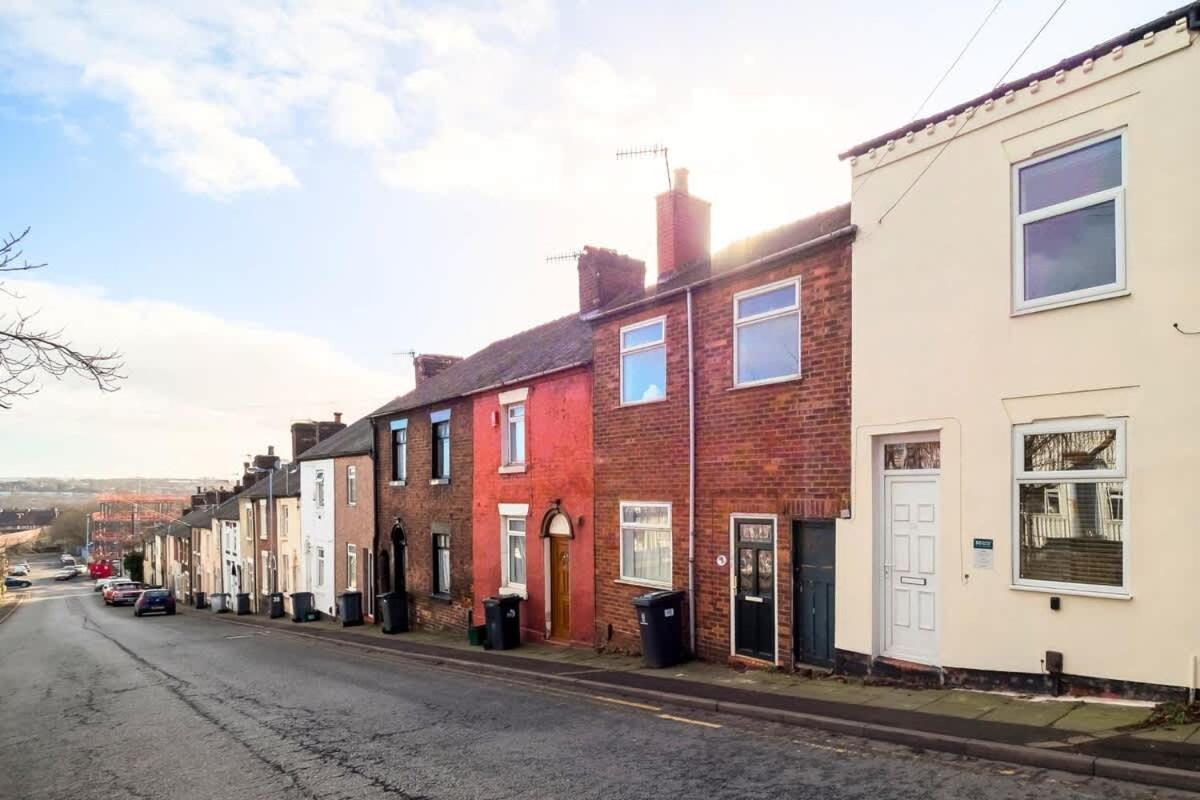 Penkhull House By Truestays - 4 Bedroom House In Stoke-On-Trent Stoke-on-Trent Exterior foto